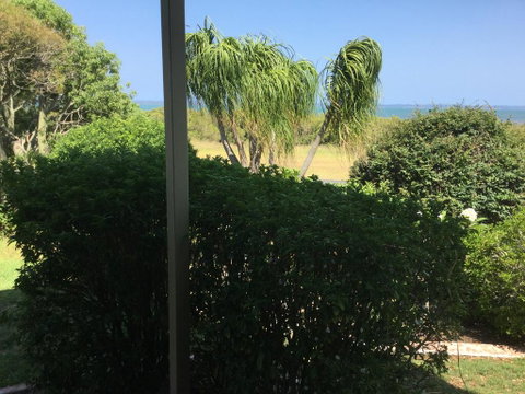 3 Sea/Fraser Island View Deckings, Beachfront, Marina - Sunshine Coast Tourism 2