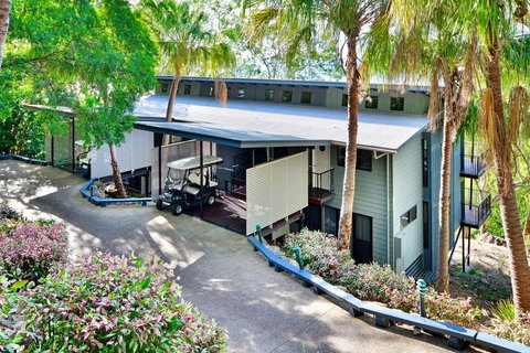 3 The Panorama Hamilton Island 2 Bedroom 2 Bathroom Ocean View Modern Apartment - Holiday Sunshine Coast 3
