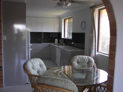 3/17 Park Street - Sunshine Coast Tourism 0