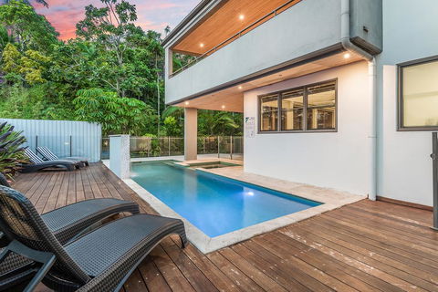 3/23 Murphy Street - Luxury Holiday Villa - Holiday Sunshine Coast 3