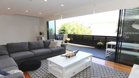 3/26 West Street-CBD Location! - Holiday Sunshine Coast 3
