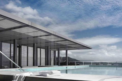 301 Harbour Lights - Holiday Sunshine Coast 2