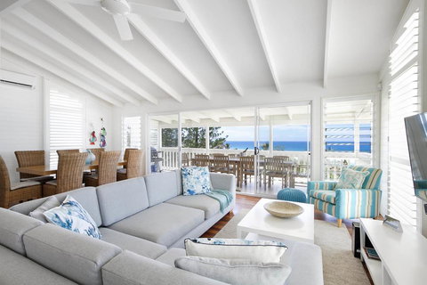 32 Park Crescent - Sunshine Coast Tourism 2