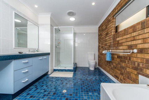 33 George Nothling Drive - Sunshine Coast Tourism 0