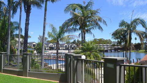 39C Cypress Drive Apartment - Sunshine Coast Tourism 0