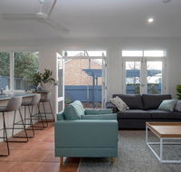 3BR Cottage With Parking Close To Adelaide CBD - Holiday Sunshine Coast