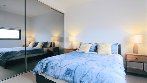 4 Free Paking 4Bed3Bath Deluxe Townhouse - Sunshine Coast Tourism 2