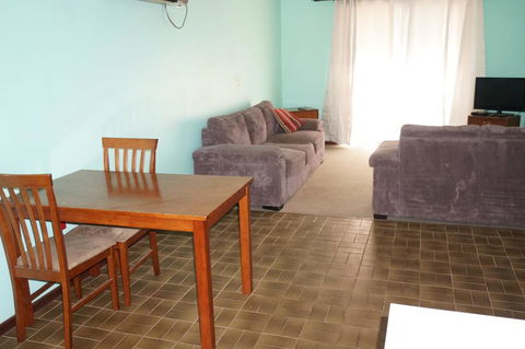 4/1 Maidstone Crescent - Sunshine Coast Tourism 3