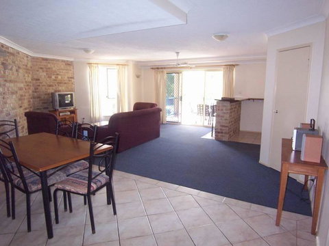 4/84 Lawson Street - Beach Haven 4 - Sunshine Coast Tourism 3