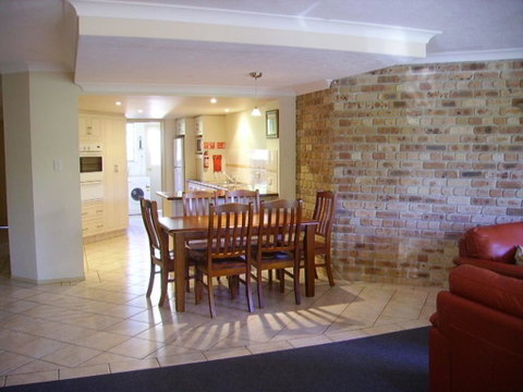 4/84 Lawson Street - Beach Haven 4 - Sunshine Coast Tourism 2