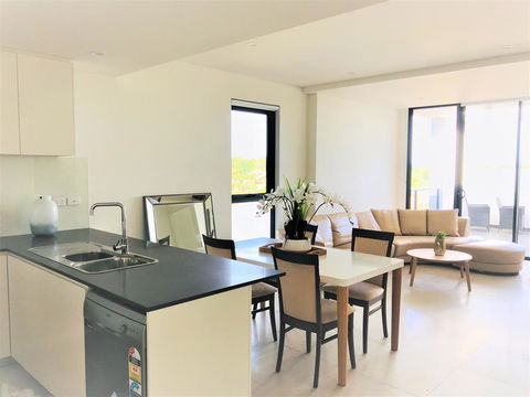 402 Kalina Apartments 2 Bedrooms - Sunshine Coast Tourism 1