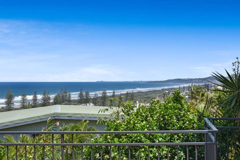 41 Pelican Street, Peregian Beach, Noosa Shire - Sunshine Coast Tourism 2
