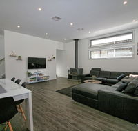 43B Twynam Street - The Falls on Twynam - Sunshine Coast Tourism