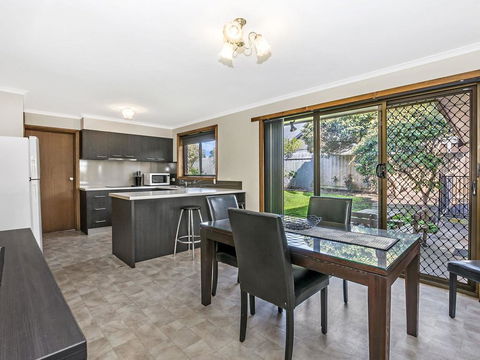 45 On REGENT - Sunshine Coast Tourism 2