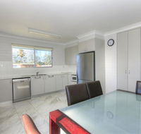 45A Wharf - Upstairs - Holiday Sunshine Coast