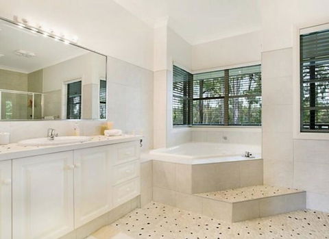 5 Mins To Movie World & Pet Friendly - Sunshine Coast Tourism 2