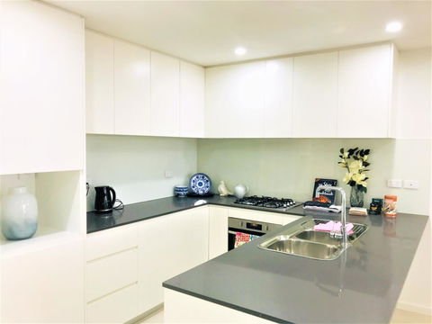 504 2 Bedroom In Kalina Serviced Apartments - Sunshine Coast Tourism 2