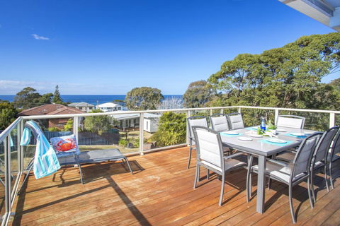 58 Lockhart Ave - Unlock Mollymook's Heart - Sunshine Coast Tourism 0