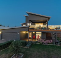 7 Boardwalk Boulevard Cowes - Sunshine Coast Tourism