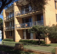 7 Flynn's Beach Apartment - Sunshine Coast Tourism
