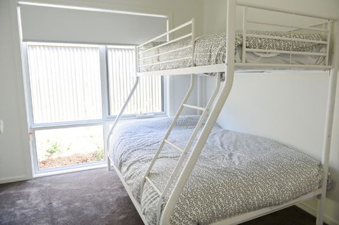 7 Gilmore St, Smiths Beach - Holiday Sunshine Coast 3