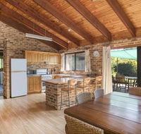 75 River Rd - Tabourie Hideaway - Holiday Sunshine Coast
