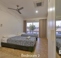 78 Madaffari Drive - PRIVATE JETTY and Pool - Sunshine Coast Tourism