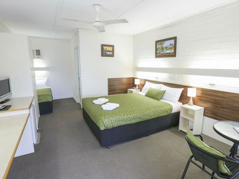 7th Street Motel - Sunshine Coast Tourism 3