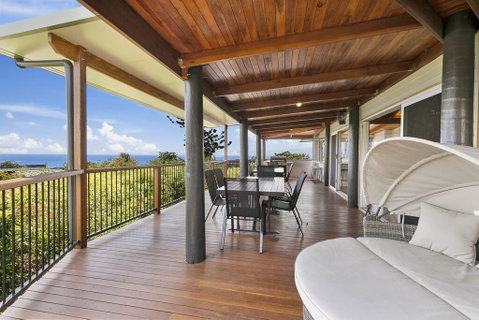 8 Yarrong Road - Sunshine Coast Tourism 1