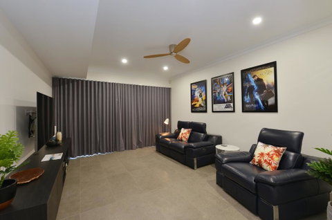 89 @ The Edge - Sunshine Coast Tourism 1