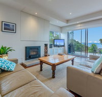 9 Charmandene on the Beach - Sunshine Coast Tourism
