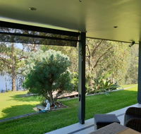 9 Hayward St - Stay Lakeside - Holiday Sunshine Coast