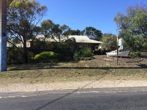 90 Mile Beachhouse&villas - Sunshine Coast Tourism 0