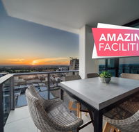 A Cut Above The West - Pool - Rooftop Bar - Gym - Wifi - Holiday Sunshine Coast