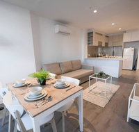 A Dreamy 2BR CBD Apartment Near Southern Cross - Holiday Sunshine Coast