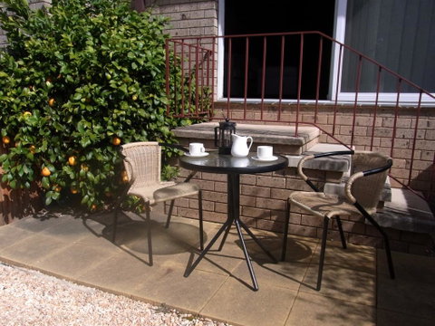 A Furnished Townhouse In Goulburn - Sunshine Coast Tourism 3