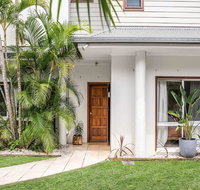 A PERFECT STAY - Baby Blue - Sunshine Coast Tourism