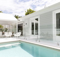 A PERFECT STAY - Barrel  Branch - heart of town - Sunshine Coast Tourism