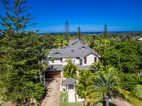 A PERFECT STAY - Beachcomber Blue - Sunshine Coast Tourism 1