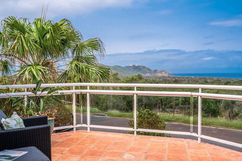 A PERFECT STAY - Byron Pacific Vista - Holiday Sunshine Coast 2