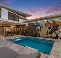 A PERFECT STAY - Byron Sunrise - Sunshine Coast Tourism