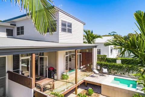 A PERFECT STAY - Clique 2 - Sunshine Coast Tourism 1