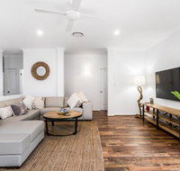 A PERFECT STAY - Julian Rocks House - Sunshine Coast Tourism