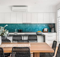 A PERFECT STAY - Shore Beats Work - Sunshine Coast Tourism