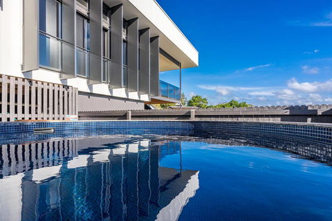 A PERFECT STAY - Wollumbin Haus Byron - Holiday Sunshine Coast 1