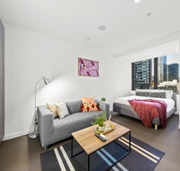 A Stylish  Comfy CBD Studio Near Southern Cross - Holiday Sunshine Coast