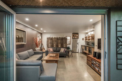 A SWEET ESCAPE - Brandon St Beach & Spa - Sunshine Coast Tourism 2