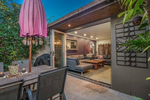 A SWEET ESCAPE - Brandon St Beach & Spa - Sunshine Coast Tourism 0