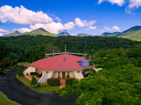 A View Of Mount Warning - Sunshine Coast Tourism 0