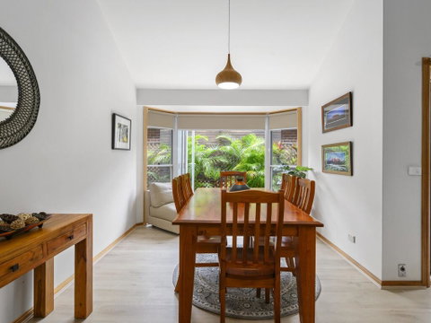 A Villa On 7th - Sunshine Coast Tourism 3
